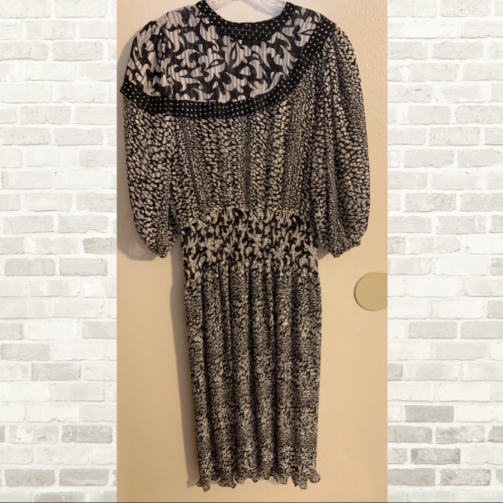 Diane Fres Dress. VINTAGE